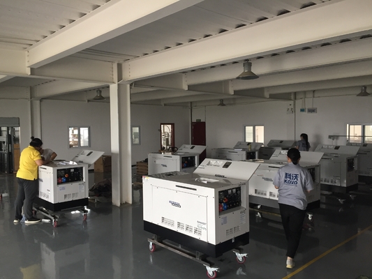 Draagbare generator voor diesellassen met nominale stroom 600A 220V/380V KOVO Frontier 400X EW500DST